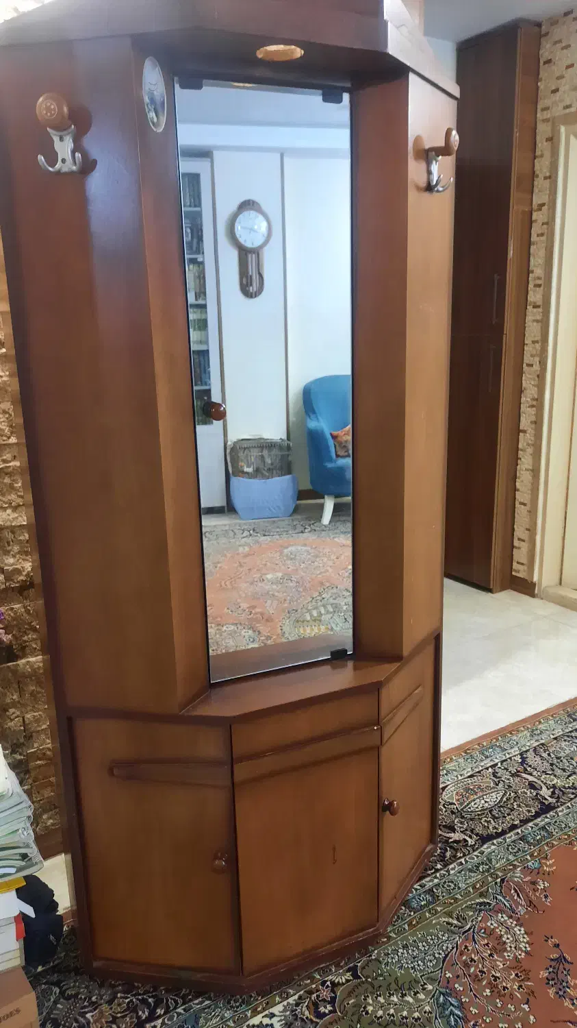 رخت آویز و جاکفشی|جاکفشی، کمد، دراور|تهران, دهم فروردین|دیوار