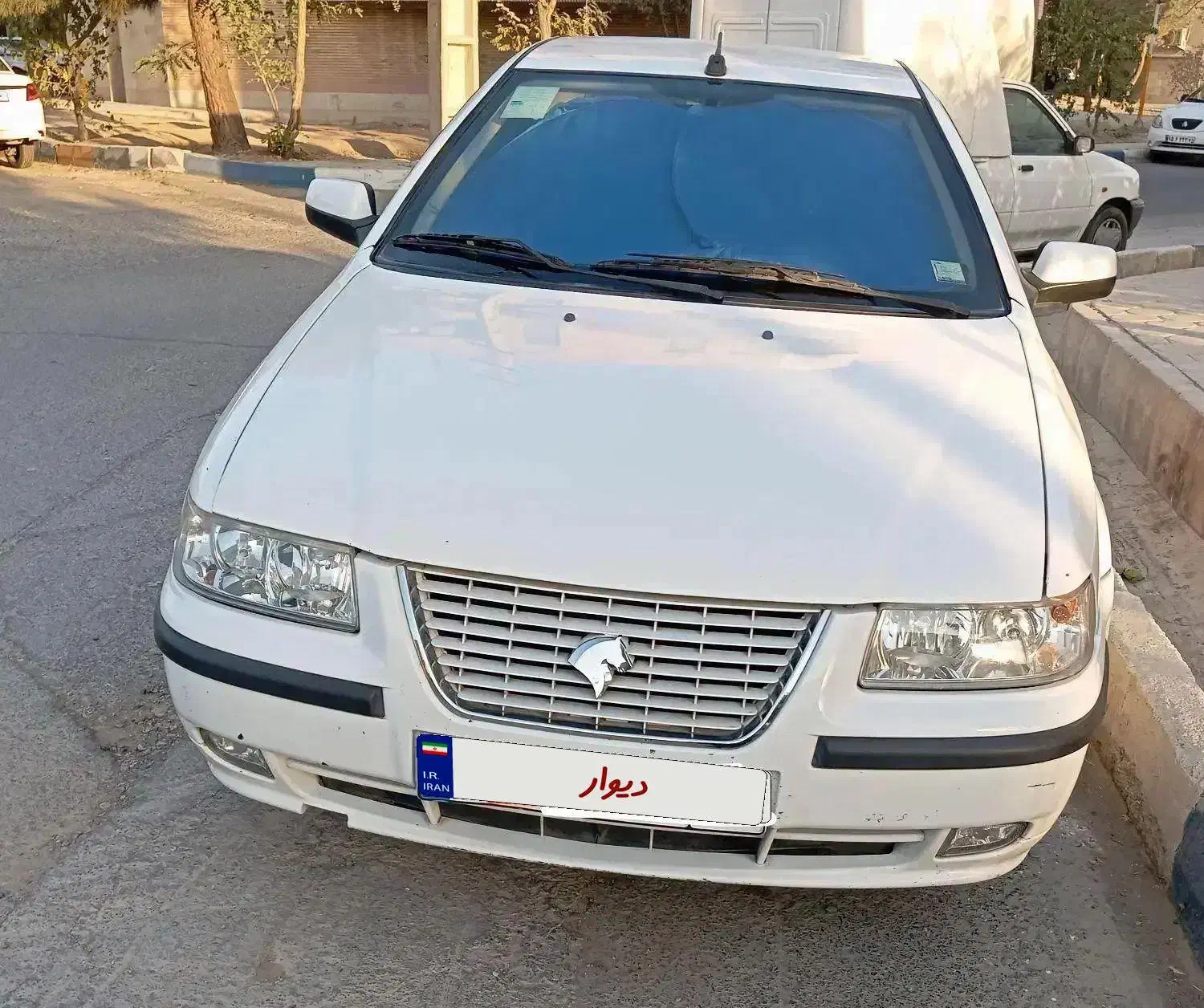 سمند ef7 سفید مدل98|خودرو سواری و وانت|تهران, شهرک دانشگاه|دیوار