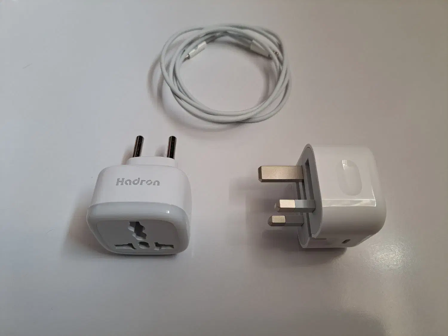 آداپتور  اصل ۲۰ وات آیفون به همراه کابل شارژ|لوازم جانبی موبایل و تبلت|میانه, |دیوار