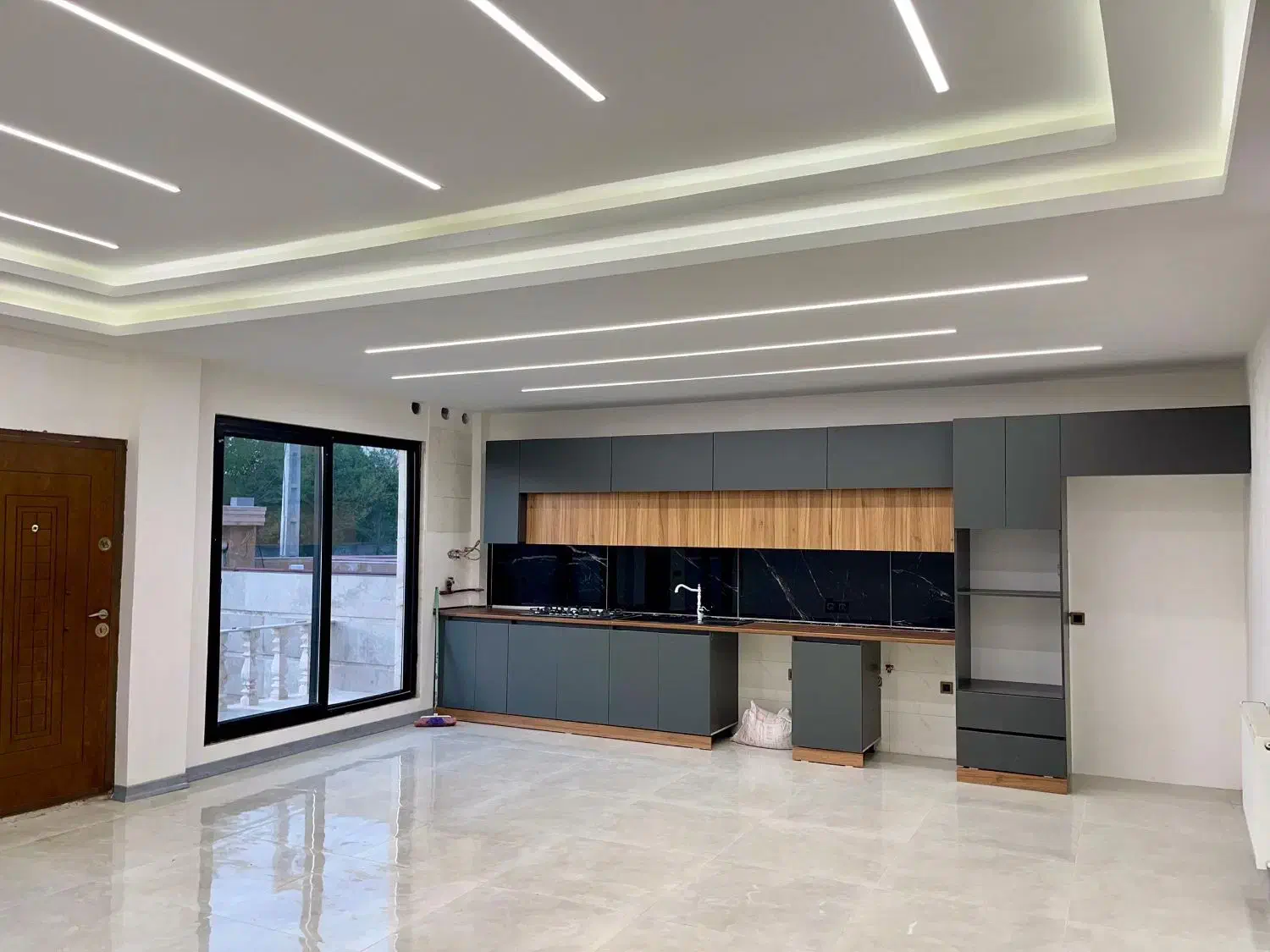 ویلاکاملا شخصی ساز و خاص پسند ۷دقیقه ای دریا|فروش خانه و ویلا|رشت, منظریه|دیوار