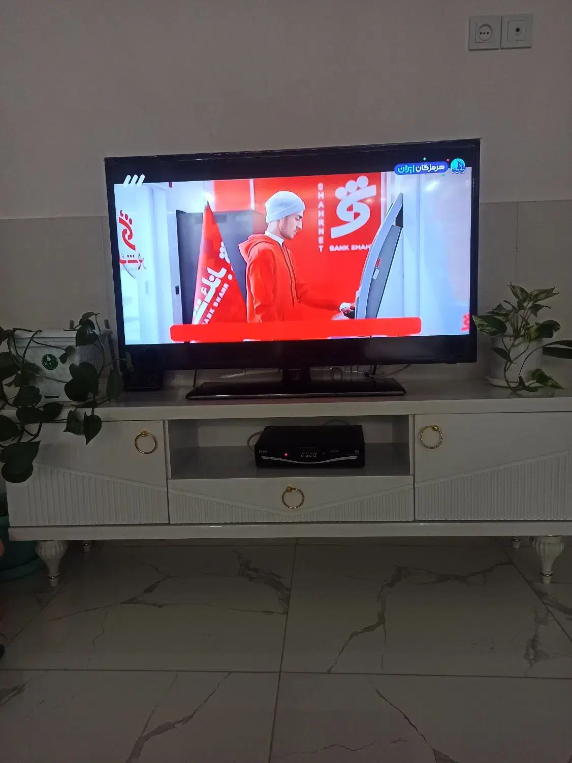 تلویزیون ۴۰سامسونگ|تلویزیون و پروژکتور|سبزوار, میدان بار|دیوار