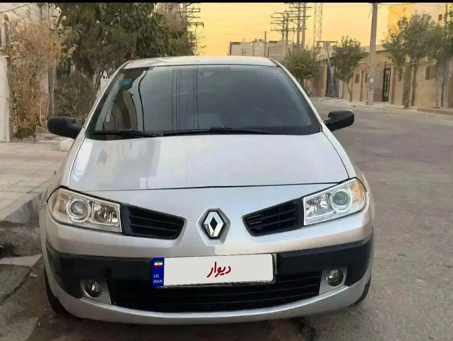 مگان ۱۶۰۰ دستی فنی درحد|خودرو سواری و وانت|کرج, اخگرآباد|دیوار