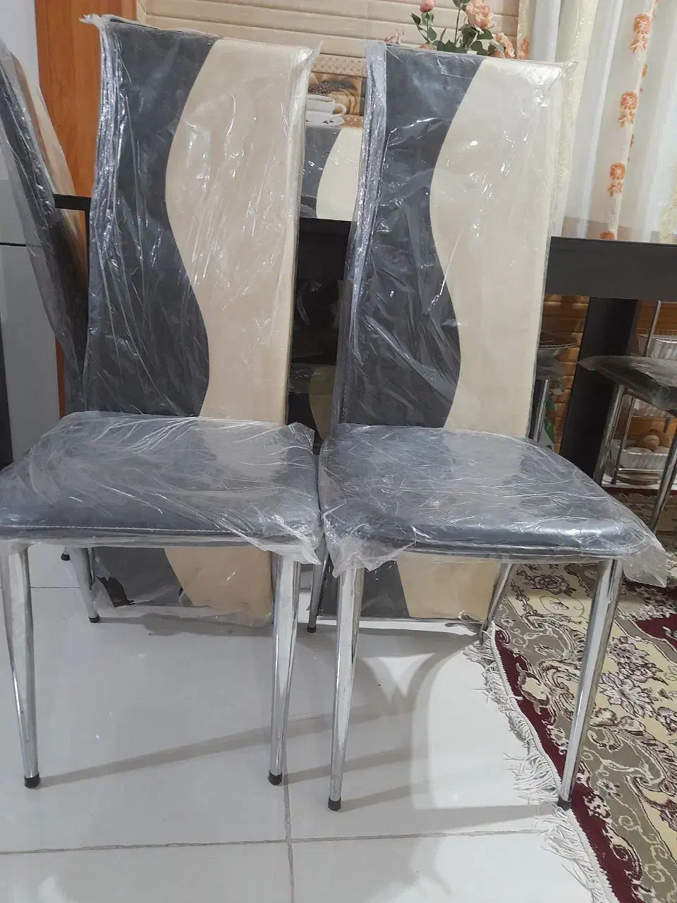 میز ناهار خوری|میز و صندلی غذاخوری|فردوس (خراسان), |دیوار