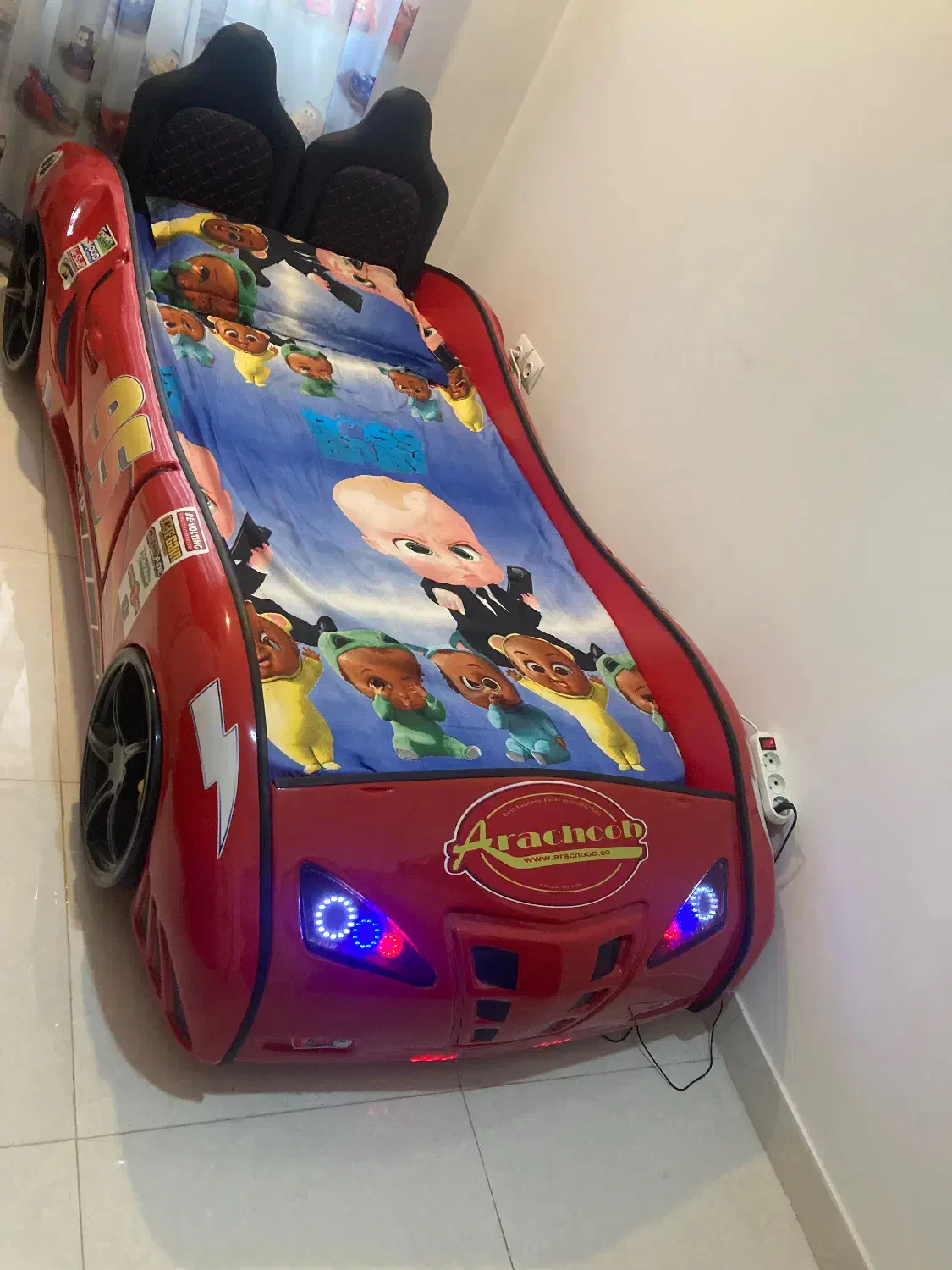 تخت ماشینی کودک|تخت و سرویس خواب|رشت, شهرک پردیسان|دیوار