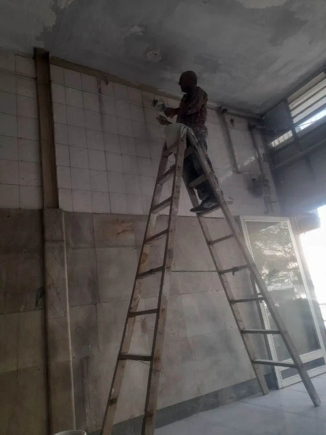 نقاش ساختمان|خدمات پیشه و مهارت|آبیک, |دیوار