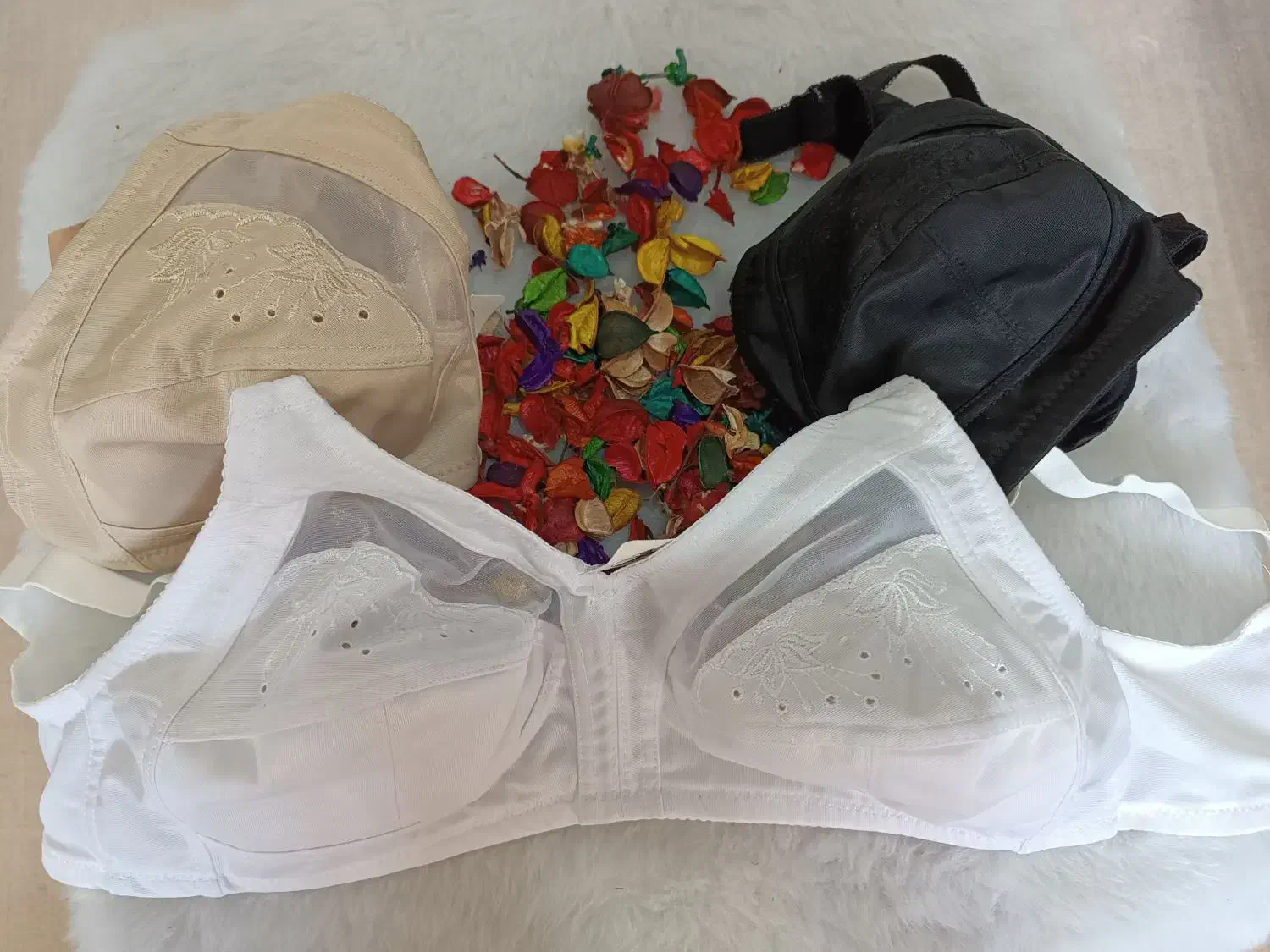 لباس زیر|لباس|تهران, انبار نفت|دیوار