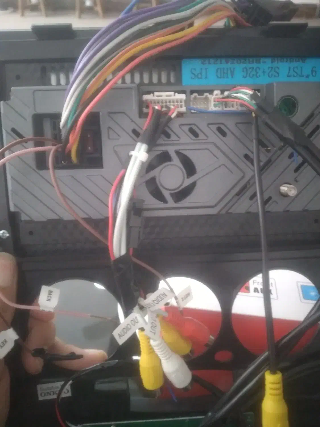 مانیتور خودرو پراید|قطعات یدکی و لوازم جانبی|بندر گناوه, |دیوار