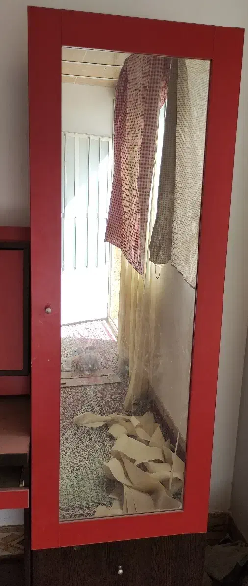 سرویس خواب|تخت و سرویس خواب|یزد, |دیوار