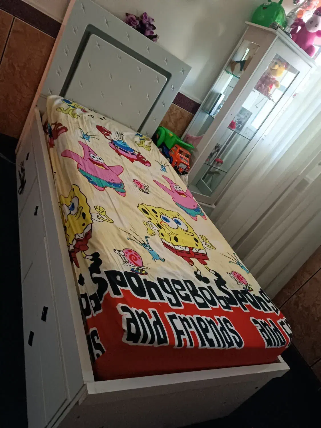 تخت یک نفره کشو دار بدون تشک با بوفه|تخت و سرویس خواب|قشم, |دیوار