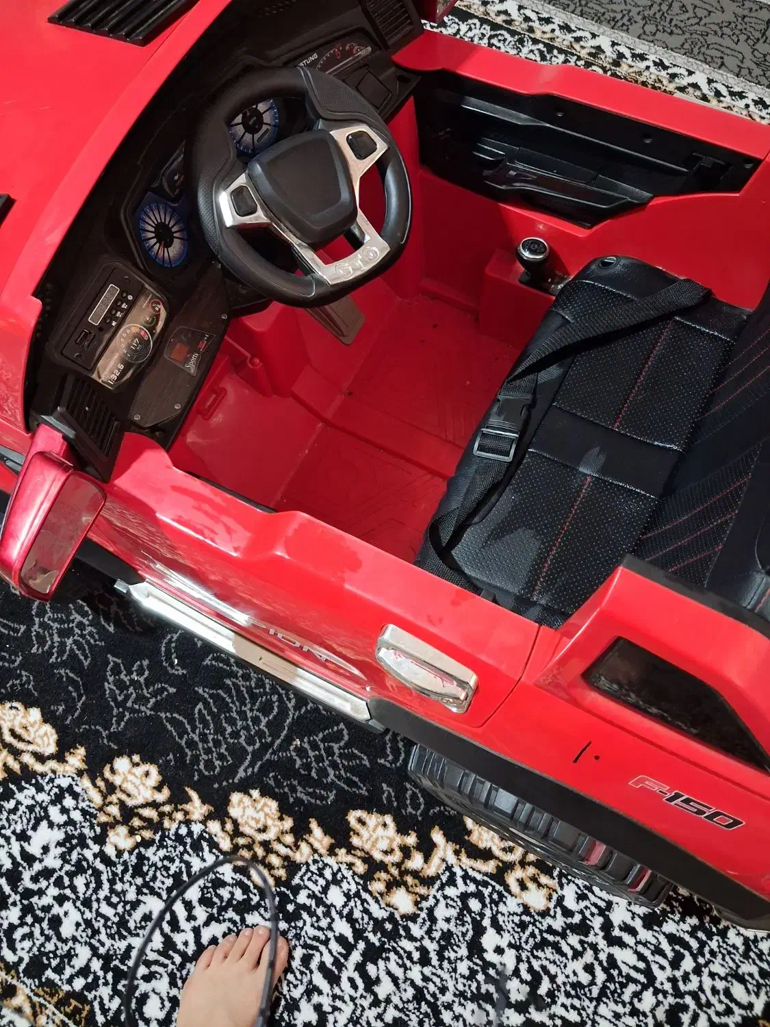 ماشین شارژی در نو|اسباببازی بچه|نظرآباد, شهرک آزادگان|دیوار