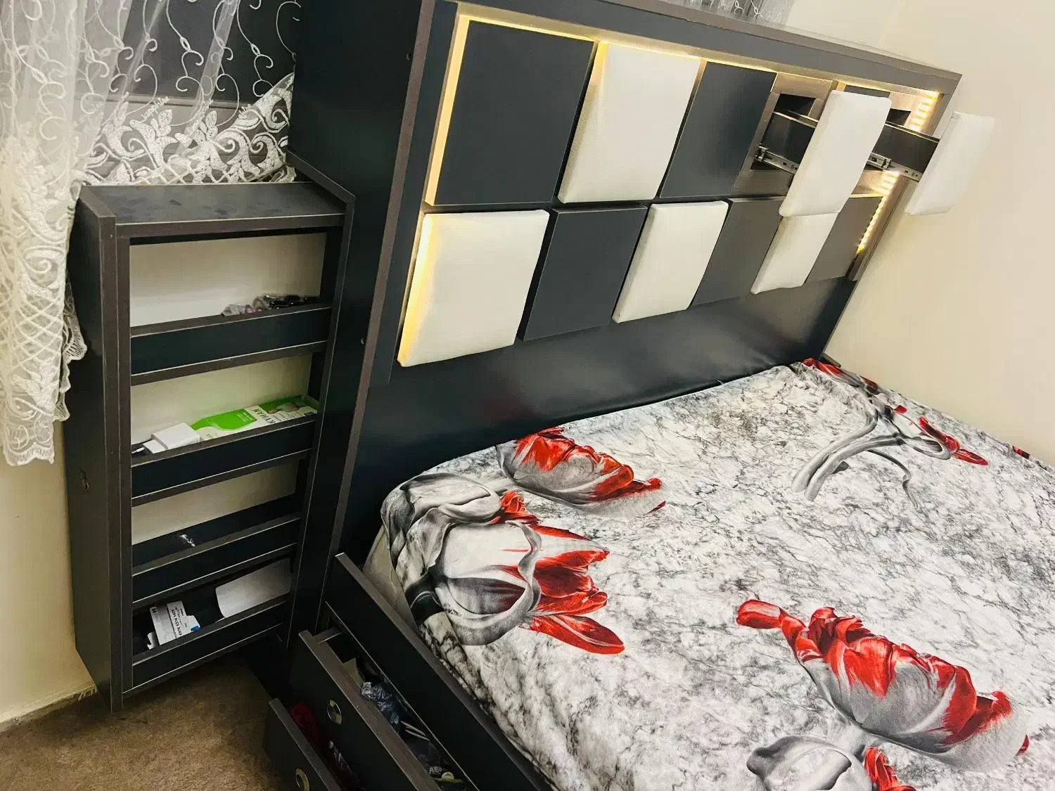 تخت دونفره سفارشی با تشک رویال|تخت و سرویس خواب|تهران, آشتیانی|دیوار