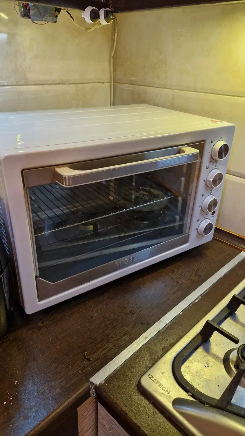 فر برقی و هواپز بسیار سالم و تمیز|اجاق گاز و لوازم برقی پختوپز|کیش, |دیوار