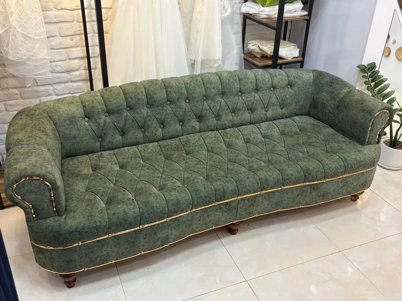 مبل ۴ نفره|مبلمان خانگی و میز عسلی|صومعهسرا, |دیوار