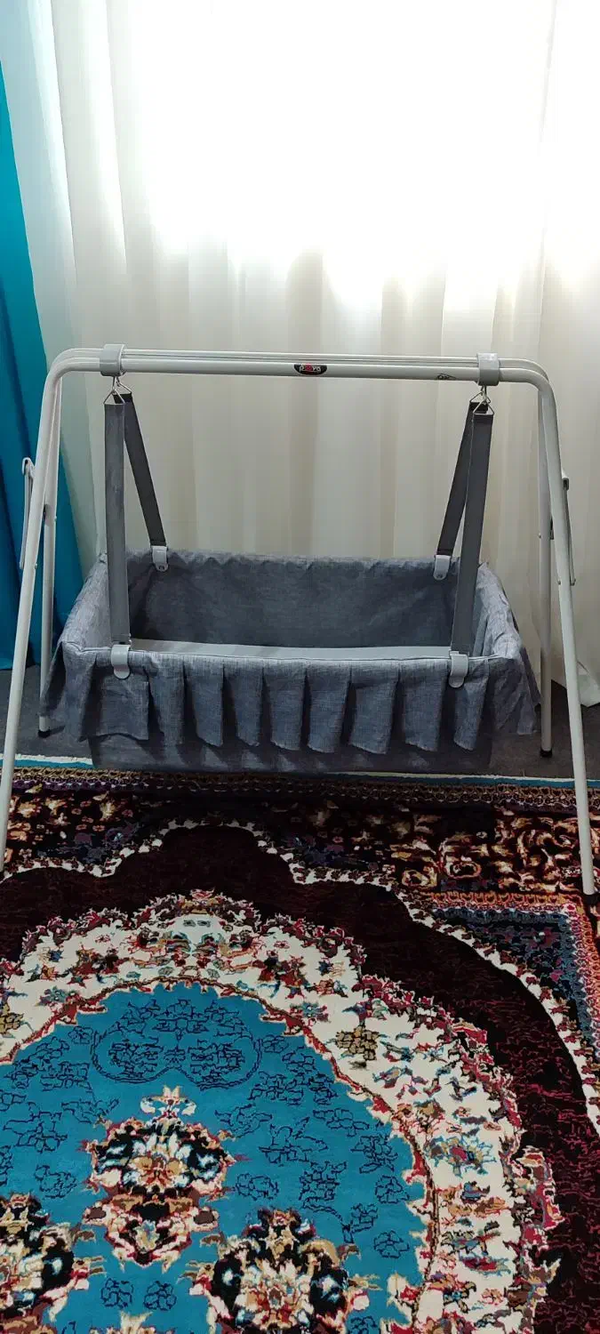 کالسکه .ننو نوزاد .کریر نوزاد.|کالسکه و لوازم جانبی|فومن, |دیوار