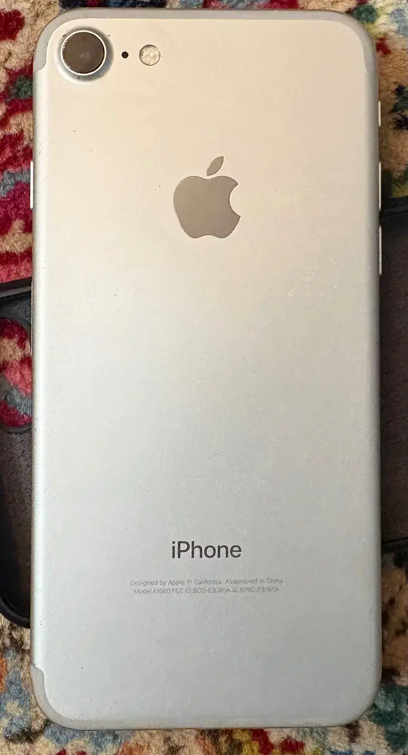 ایفون ۷ ۱۲۸ در حد نو|موبایل|کرمان, |دیوار