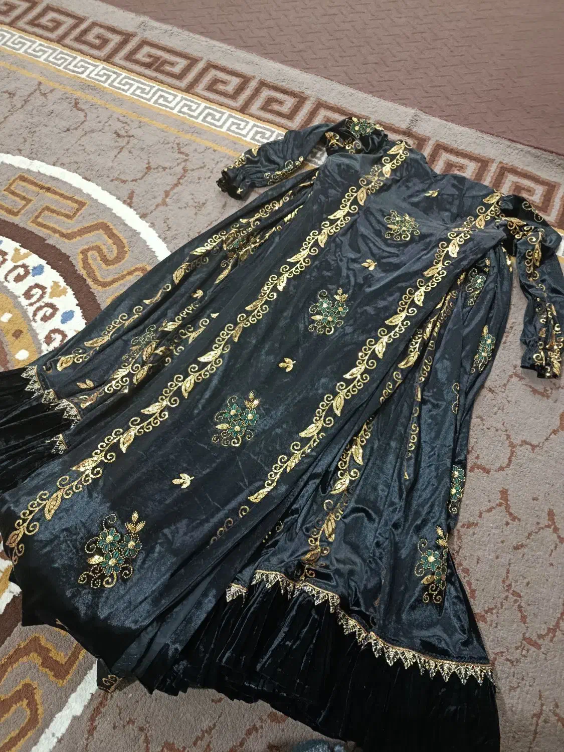 لباس محلی|لباس|یاسوج, |دیوار