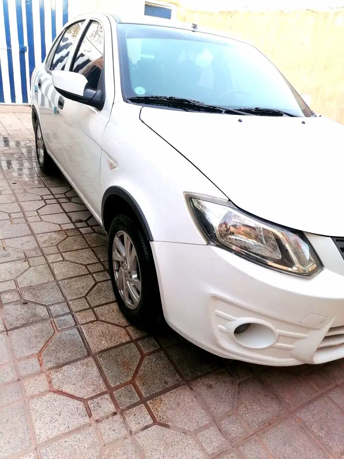 ساینا مدل ۹۸|خودرو سواری و وانت|کرمان, |دیوار