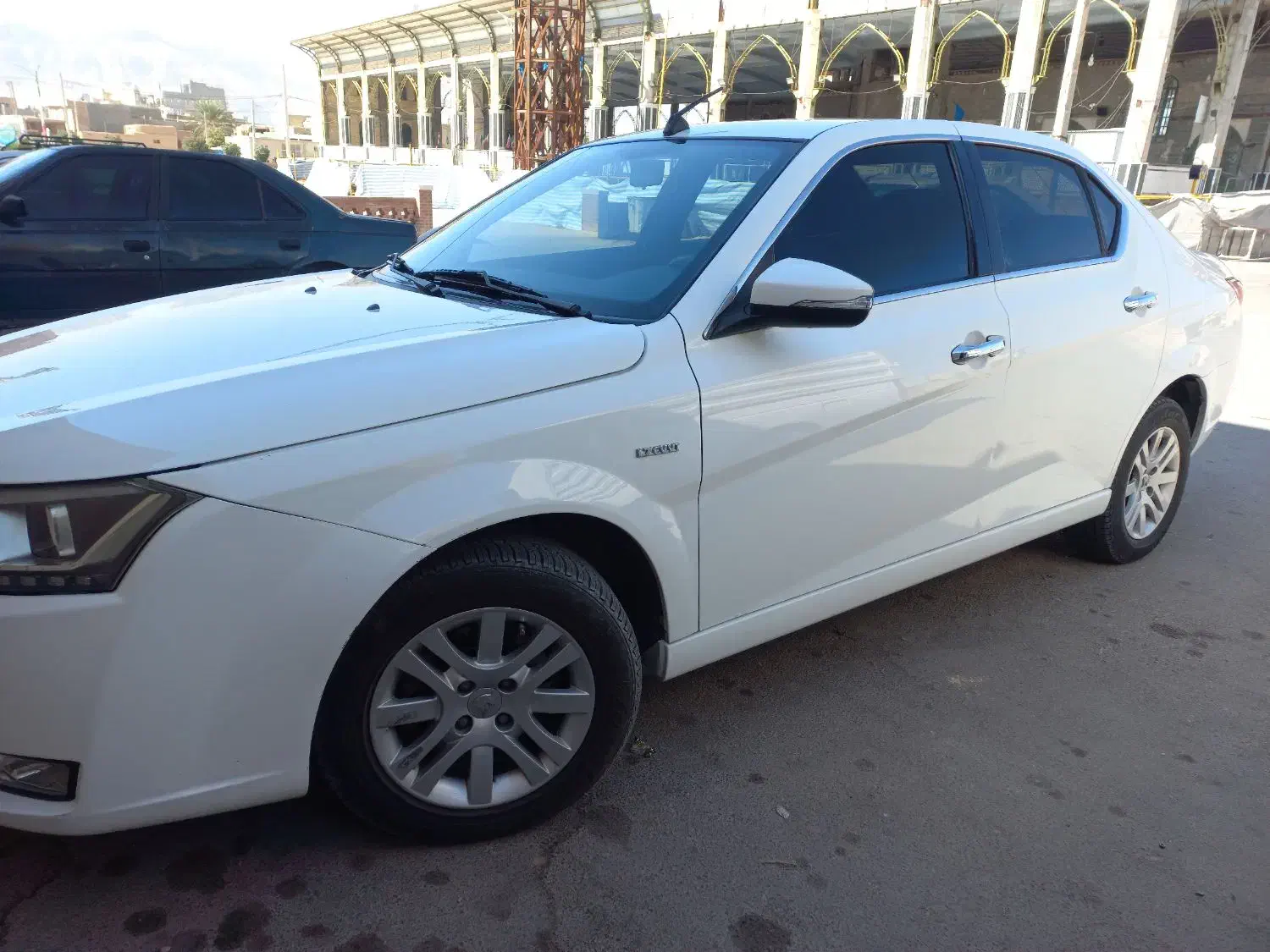 دنا پلاس 1398|خودرو سواری و وانت|نیریز, |دیوار