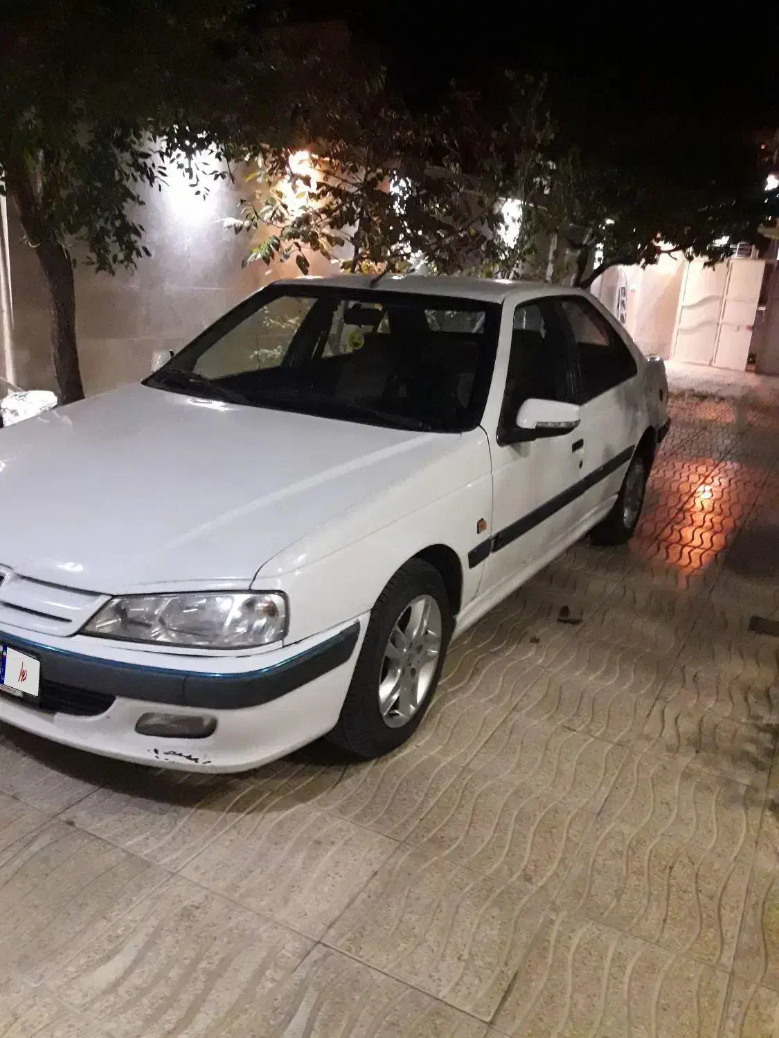 پژو پارس سفید مدل ۹۰ دوگانه سوز کارخانه بدون رنگ|خودرو سواری و وانت|هشترود, |دیوار