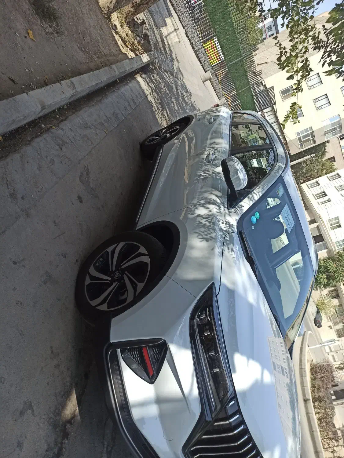 تیارا مکث موتور|خودرو سواری و وانت|محمدشهر, همایون ویلا|دیوار