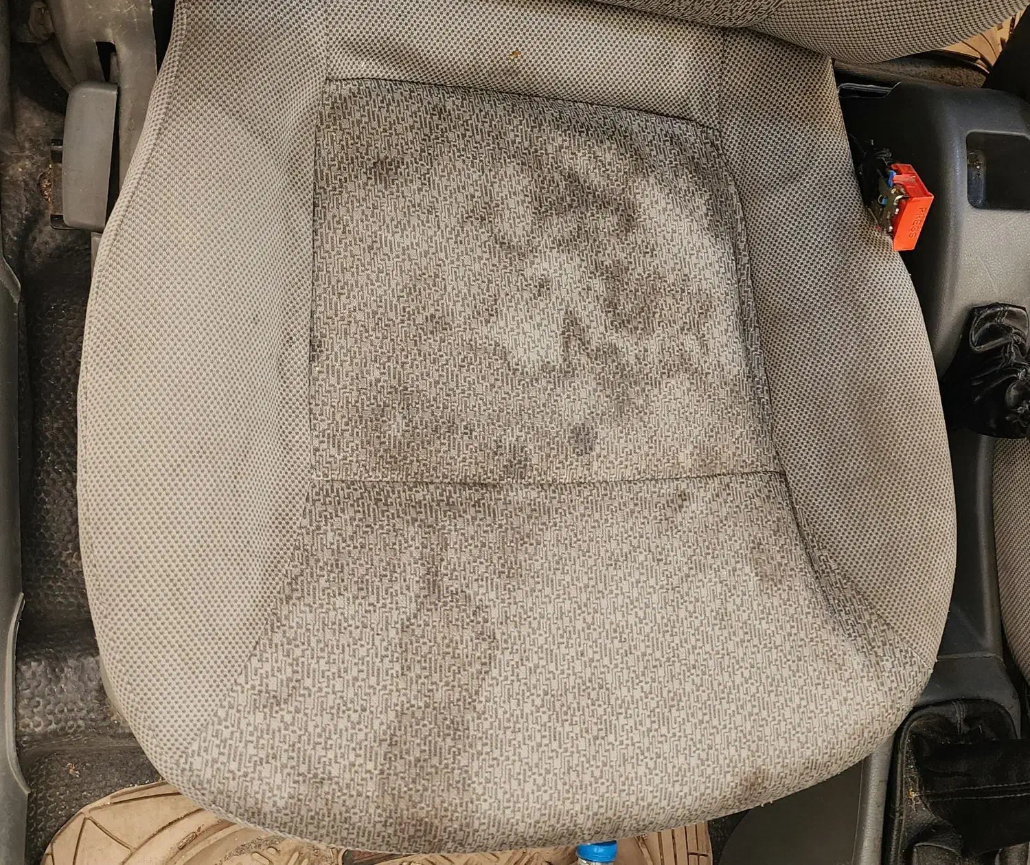 خدمات تخصصی دیتیلینگ خودرو آیرون|خدمات موتور و ماشین|خلخال, |دیوار