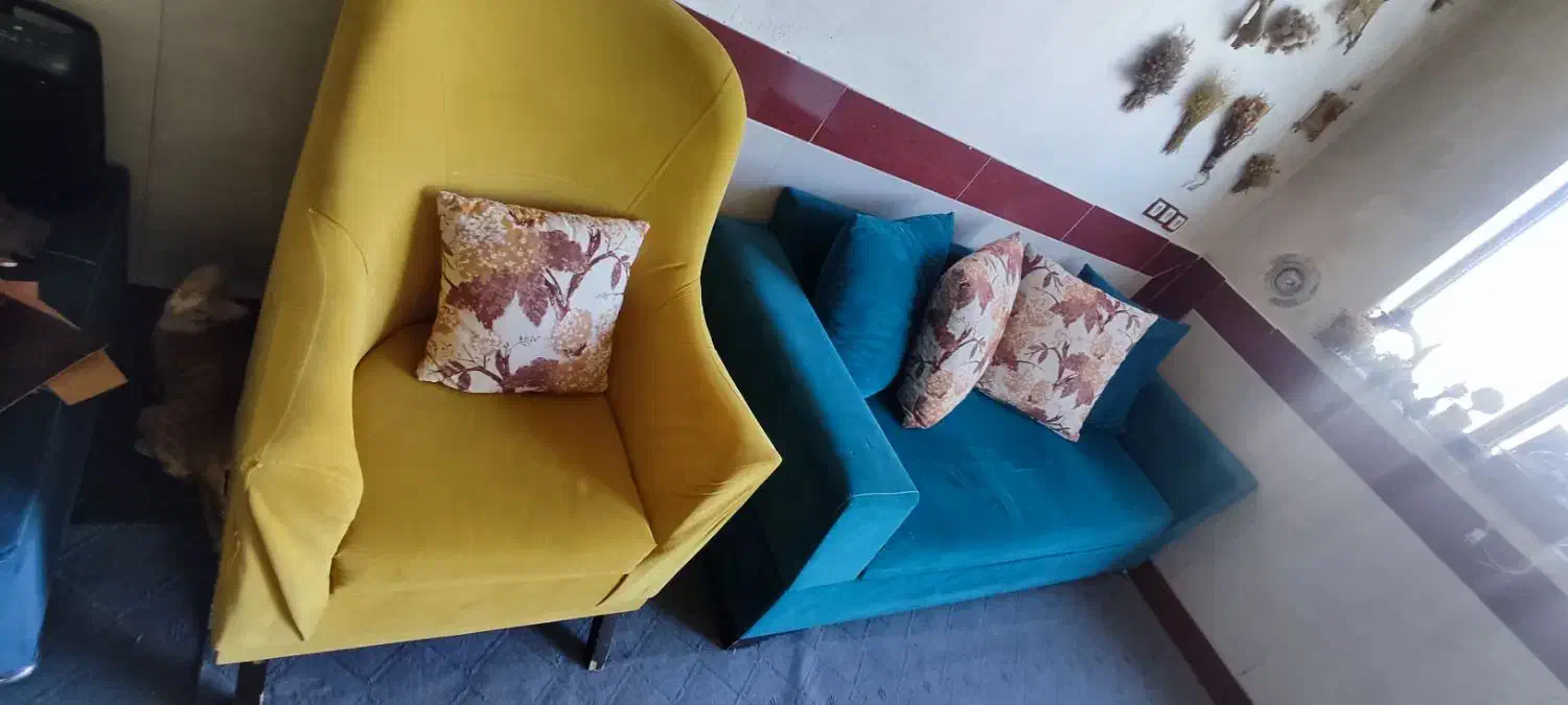 مبل هشت نفره|مبلمان خانگی و میز عسلی|شیراز, باجگاه|دیوار