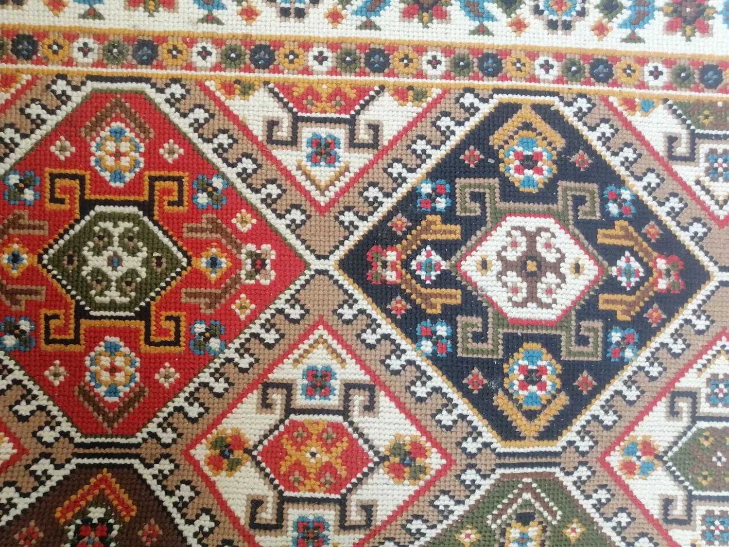 گلیم|گلیم، جاجیم، گبه|یزد, |دیوار