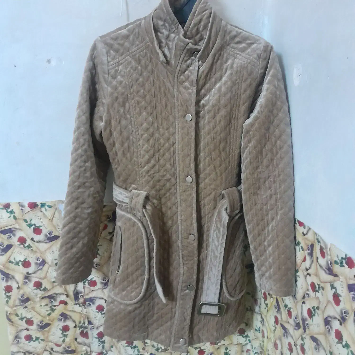 دو عدد پالتو دخترانه|لباس|رامهرمز, |دیوار