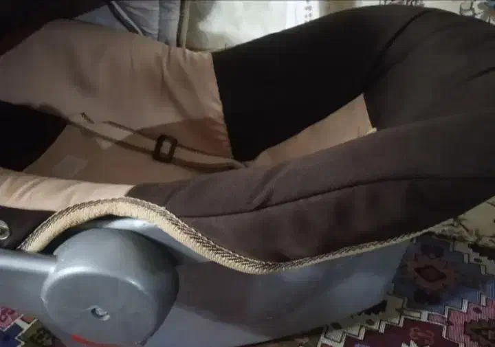 کریر|کالسکه و لوازم جانبی|قم, شهرک فاطمیه|دیوار