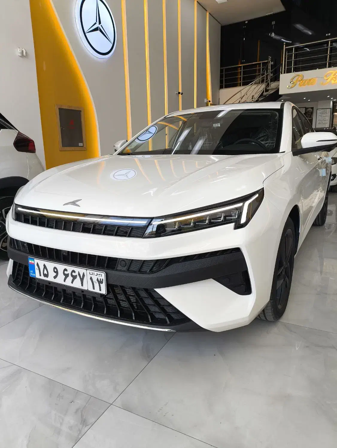 کی ام سی j7 تیام خودرو|خودرو سواری و وانت|اصفهان, مارچین|دیوار