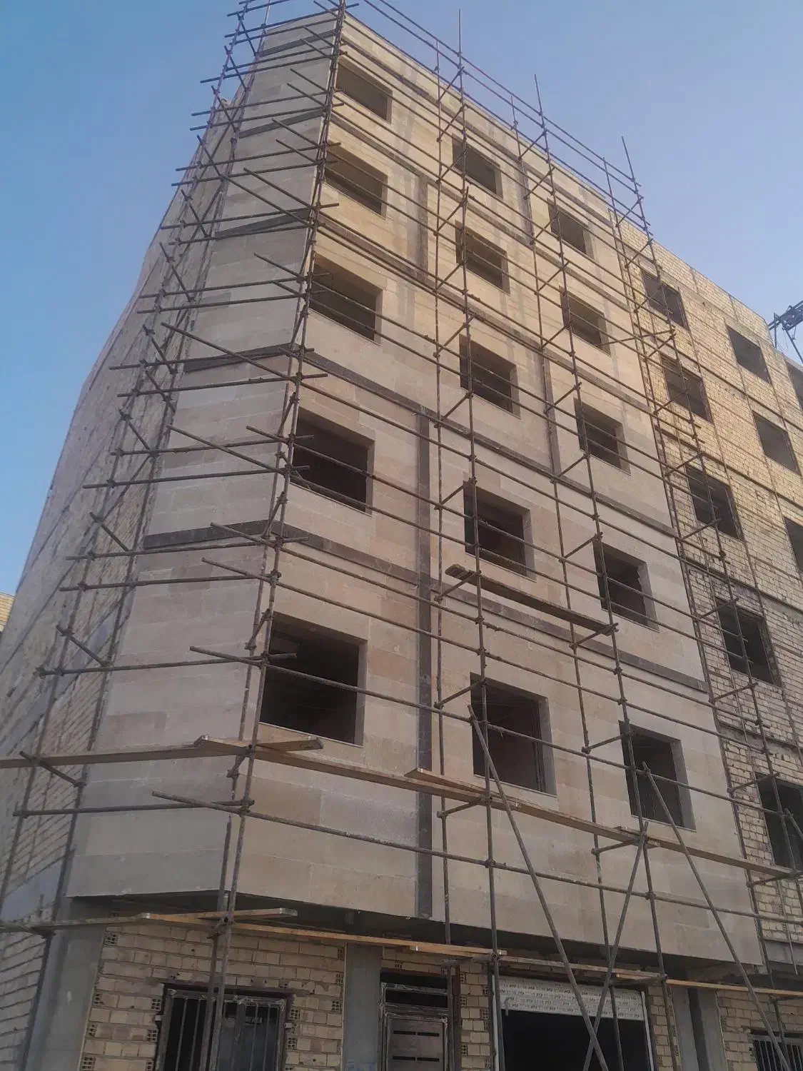 سنگکاری نمای مدرن وامروزی|خدمات پیشه و مهارت|بیرجند, |دیوار