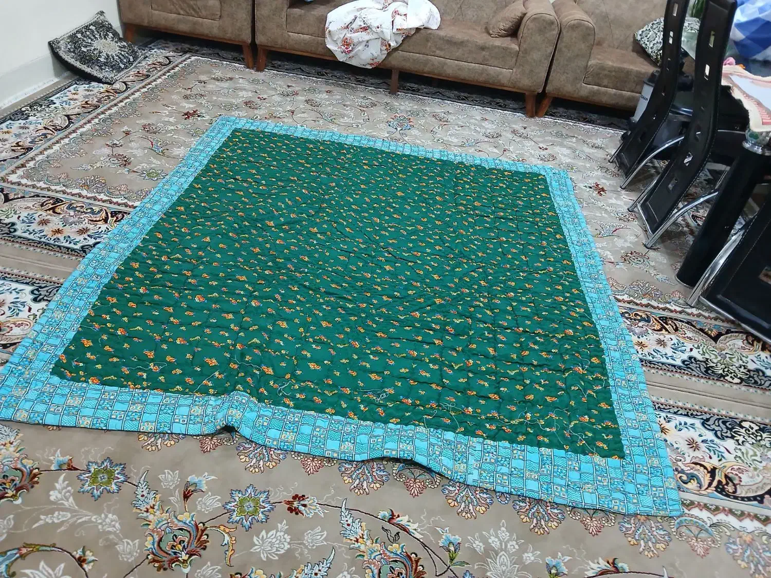 لحاف دست دوز کیفیت عالی نو|رختخواب، بالش، پتو|شهرکرد, |دیوار