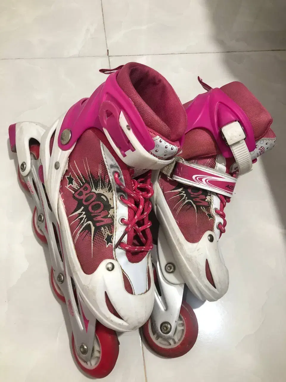 اسکیت دخترانه در حد نو|دوچرخه، اسکیت، اسکوتر|مشکیندشت, |دیوار