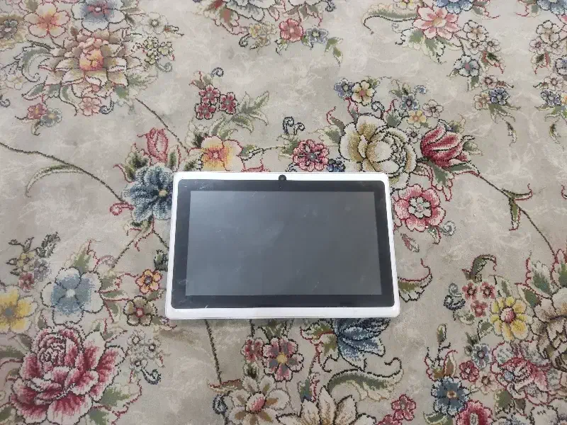 تبلت|تبلت|یزد, |دیوار