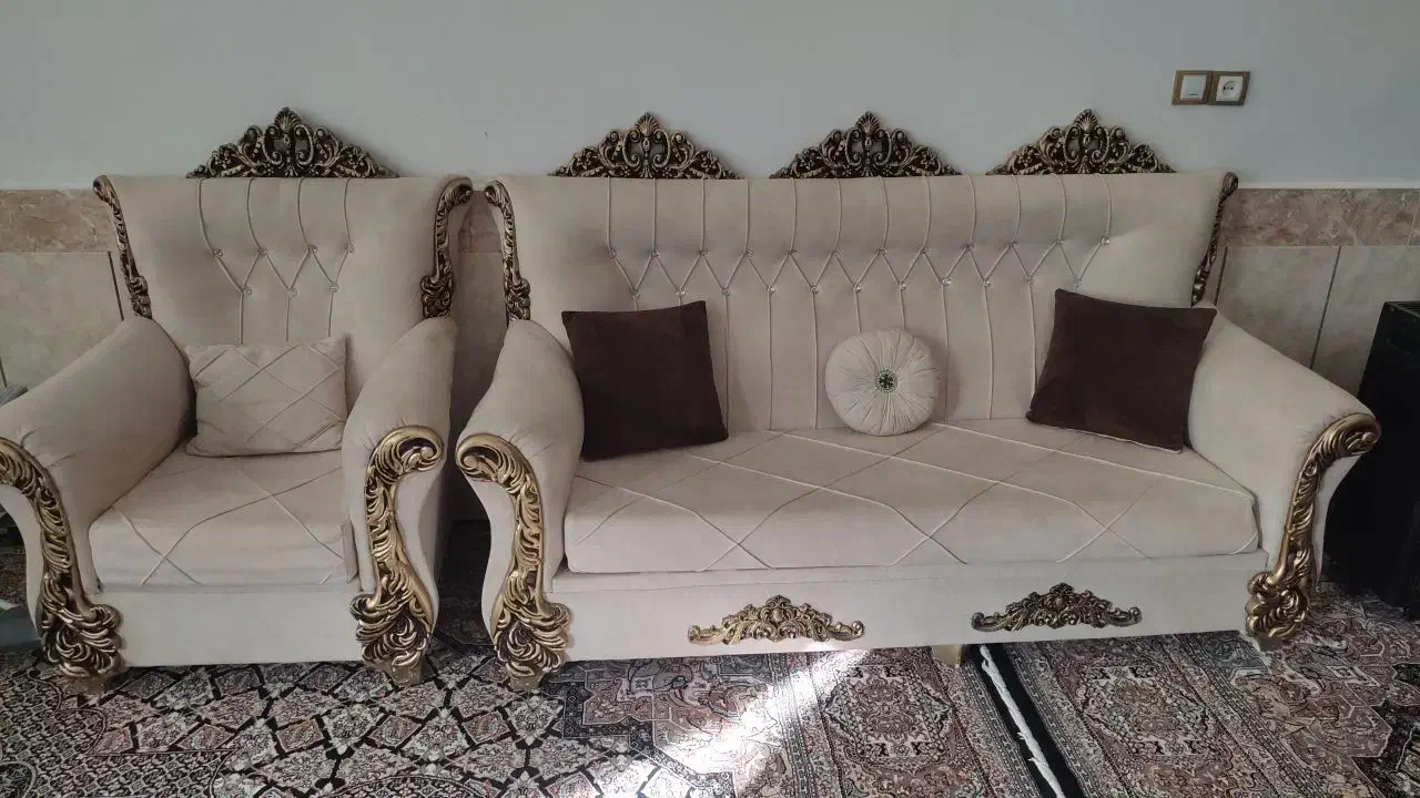 مبل|مبلمان خانگی و میز عسلی|تربت‌حیدریه, پائین ولایت|دیوار