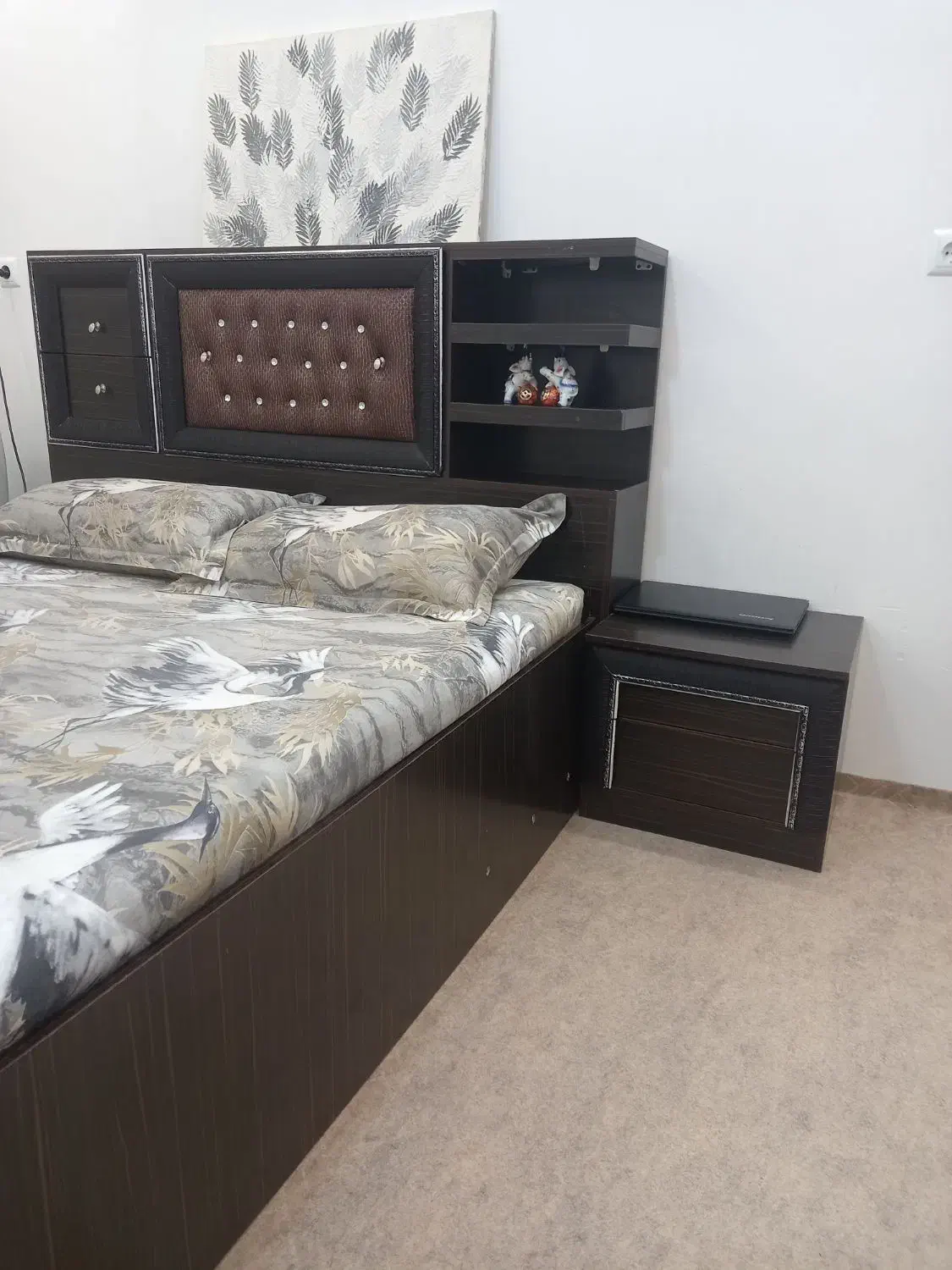 تخت وپاتختی تمام ام دی اف|تخت و سرویس خواب|اردبیل, |دیوار