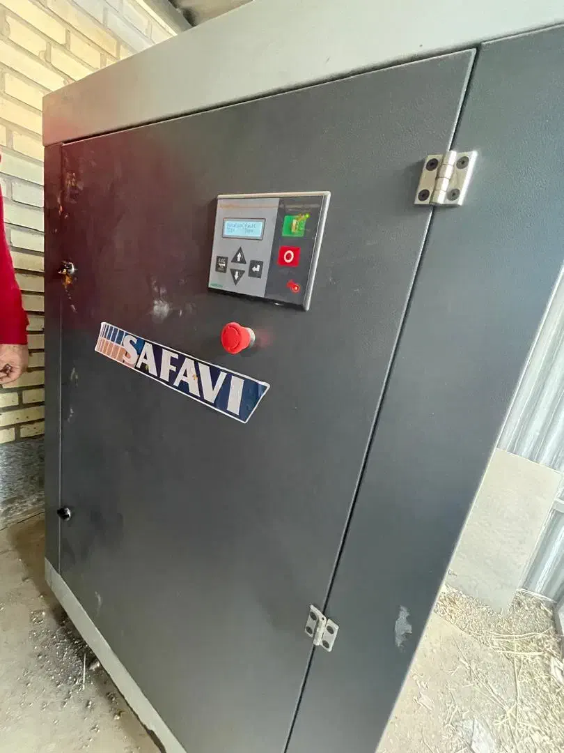 کمپرسور هوا 8 بار . اسکرو . سندبلاست|ماشین‌آلات صنعتی|زرندیه, |دیوار