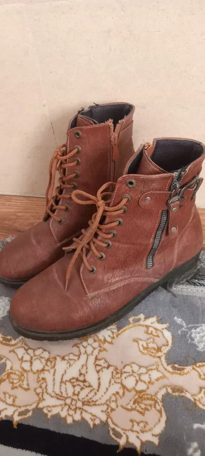 نیم بوت زنانه|کیف، کفش، کمربند|ساوه, |دیوار