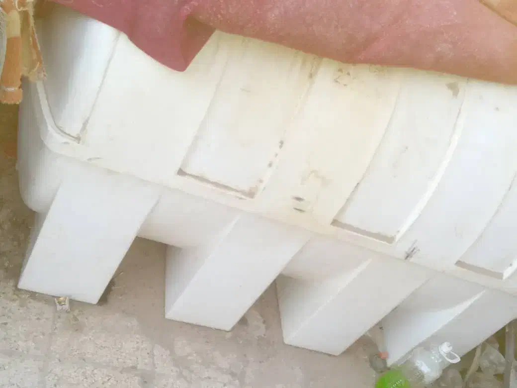 تانکر آی ۲ هزار لیتری نو|مصالح و تجهیزات ساختمان|زابل, |دیوار