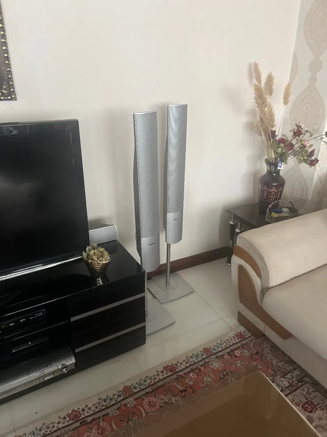 تلویزیون LCD پاسونیک کاملا سالم و نو|تلویزیون و پروژکتور|مشهد, اقبال|دیوار