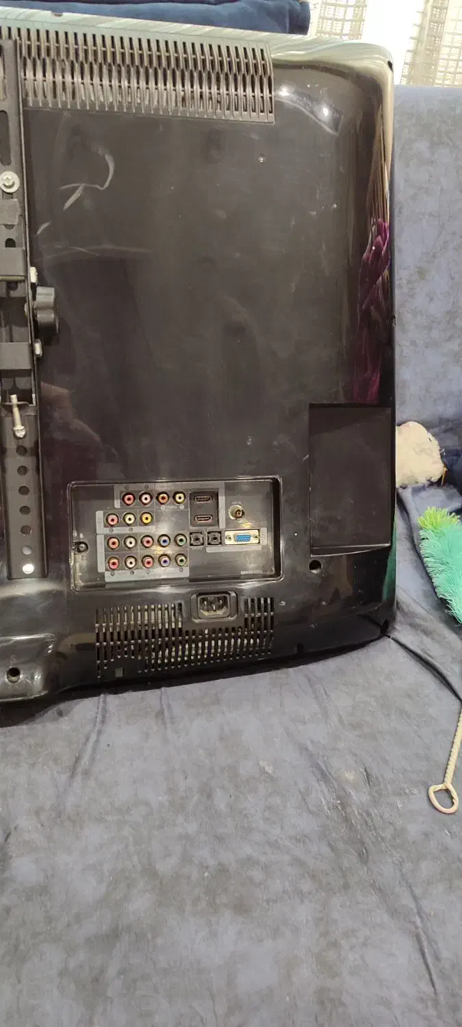 تلوزیون۴۳سامسونک|تلویزیون و پروژکتور|تهران, شهرک شریعتی|دیوار