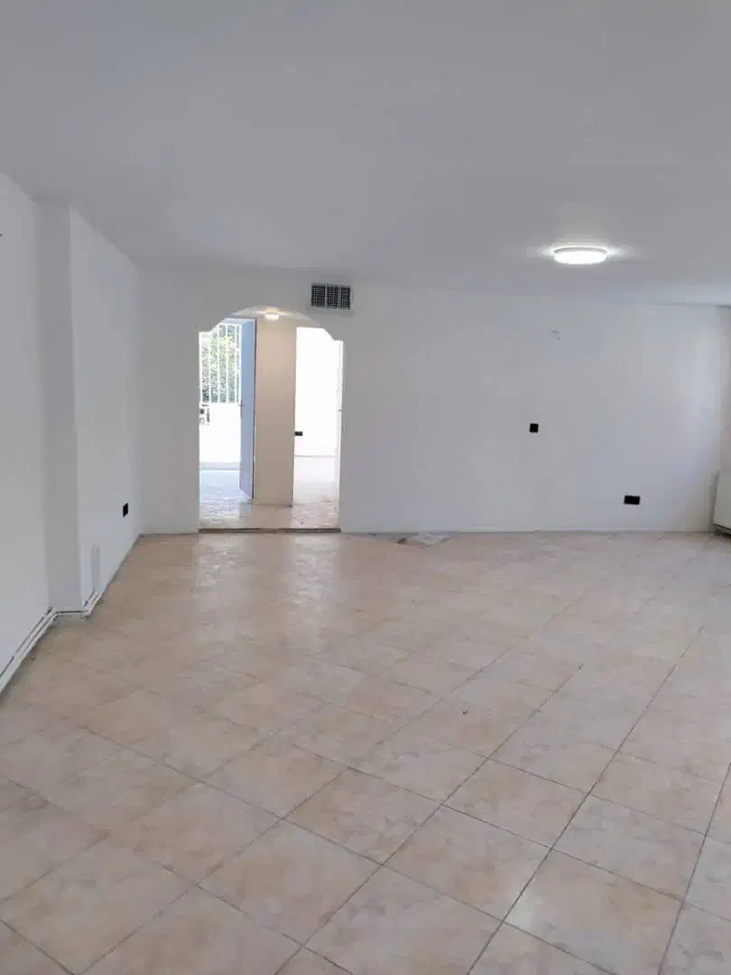 ۱۴۰ متر/ ۳ پارکینگ / موقعیت اداری / مسکونی / مخبری