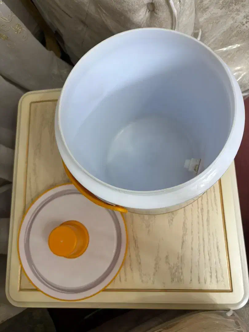 گلمن|ظروف پخت‌وپز|شیراز, فرگاز|دیوار