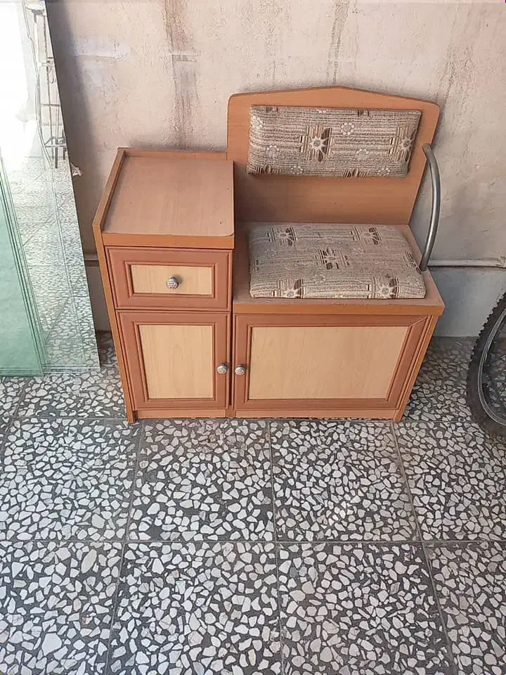 تلویزیون ۲۱ولوازم دست دوم|تلویزیون و پروژکتور|گرمسار, |دیوار