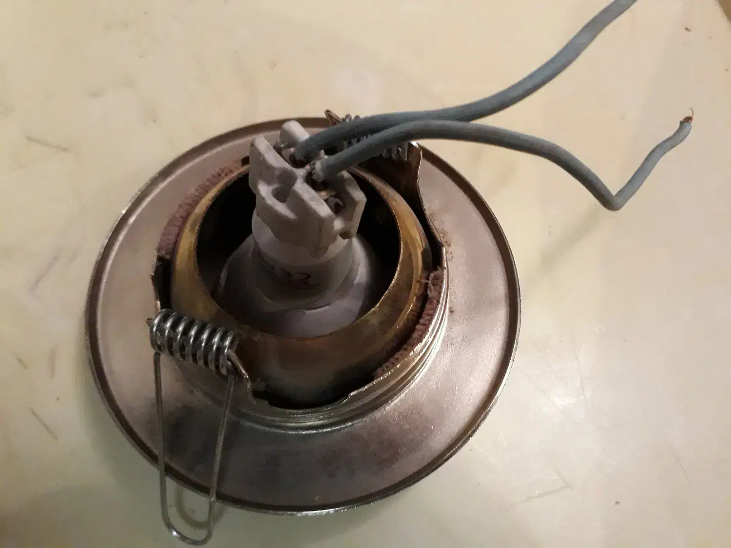 قاب هالوژن کرومی|لامپ و چراغ|تهران, ستارخان|دیوار