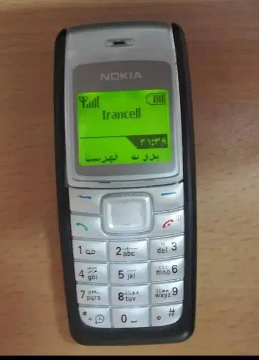 گوشی نایاب نوکیا ۱۱۱۰|موبایل|یزد, |دیوار
