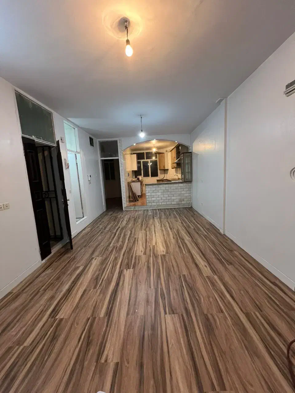 آپارتمان ۵۸ متر تک واحدی طبقه اول