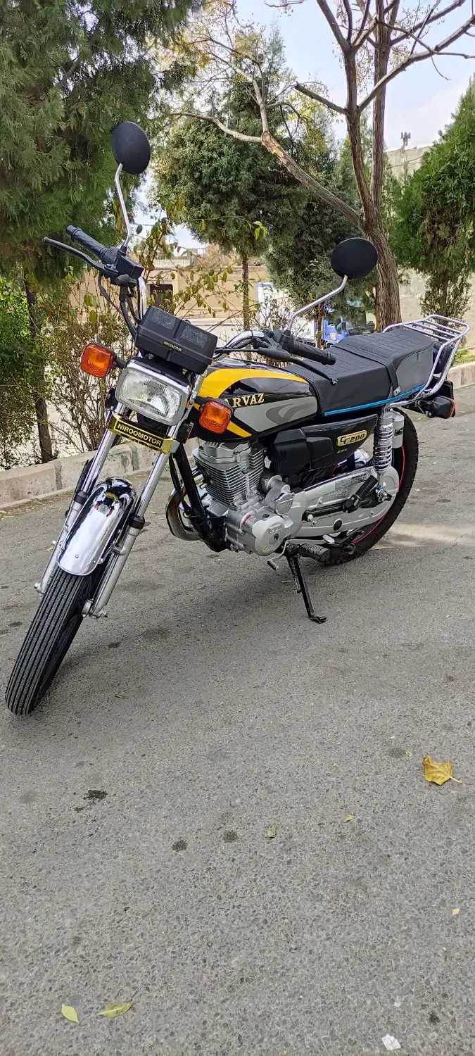 پرواز 200|موتورسیکلت|بروجرد, |دیوار