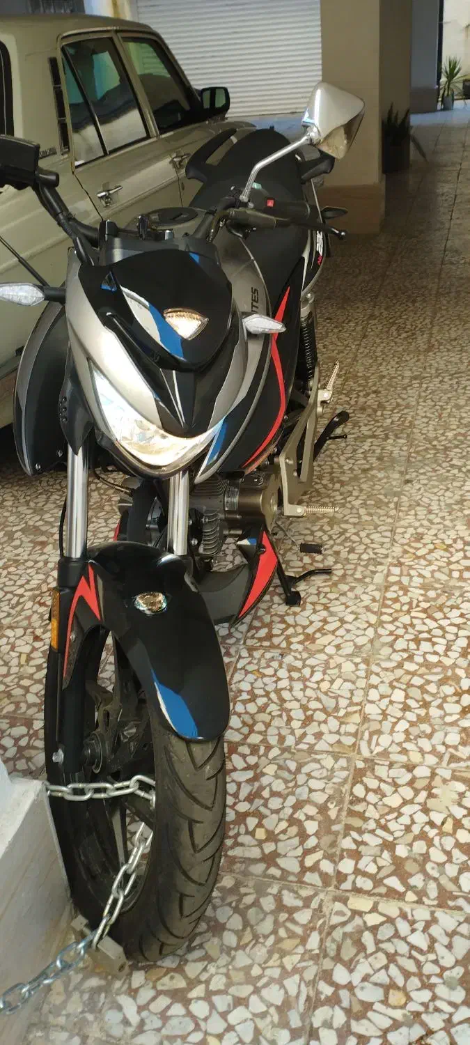 موتور زونتس|موتورسیکلت|رشت, پاستوریزه|دیوار