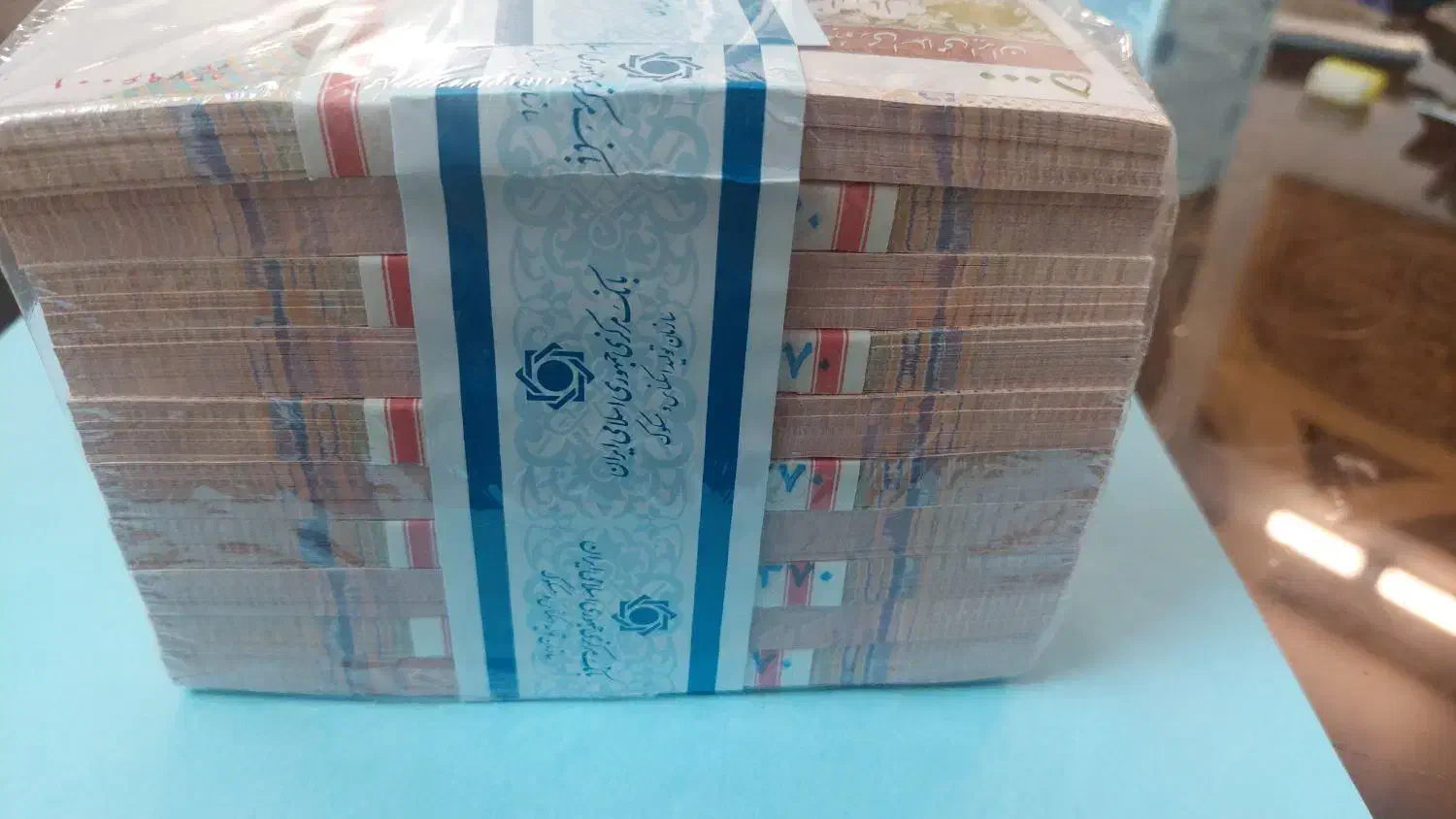 باکس پانصد تومنی|کلکسیون سکه، تمبر، اسکناس|اراک, |دیوار